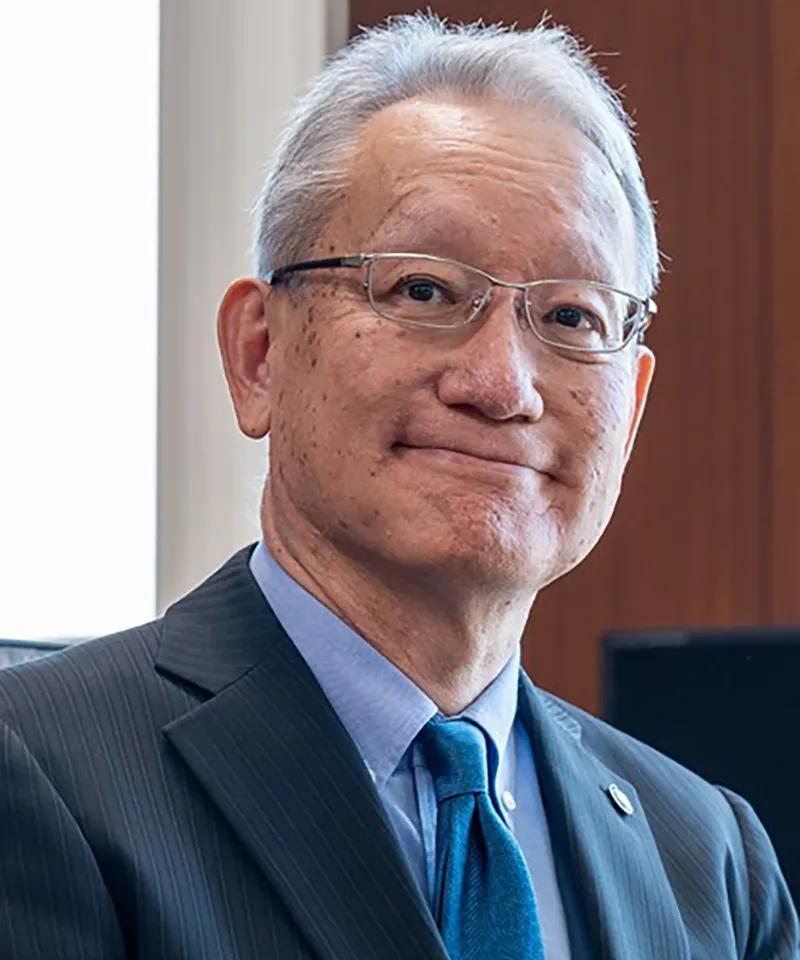 国立大学法人佐賀大学 学長 野出 孝一