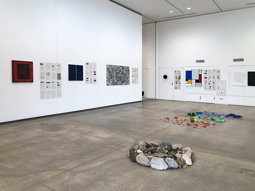 令和7年度 芸術地域デザイン学部 共通基礎成果発表展
