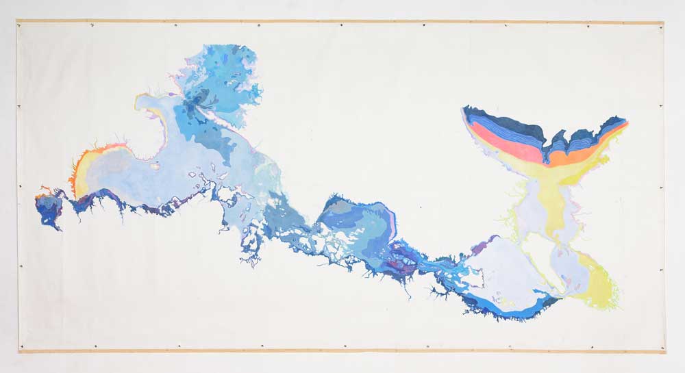《瀬戸内海００１》水図プロジェクトより　2012年、帆布にアクリル、鳩目、212×412cm、作家蔵、撮影：林口哲也